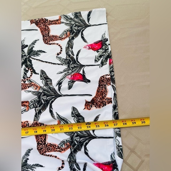 Sporty Buff Women’s Golf Shirt Leopard Print Moisture Wicking Size XXL - Picture 6 of 6